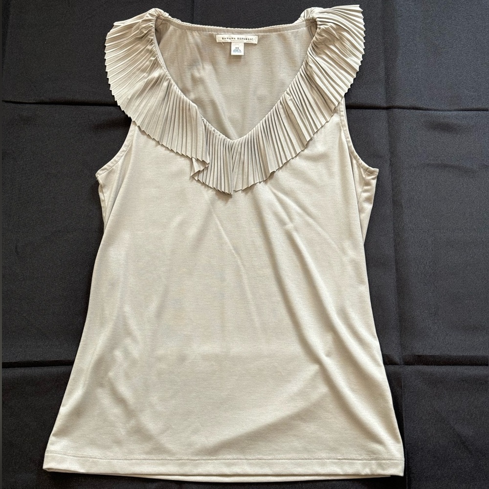 Banana Republic top
